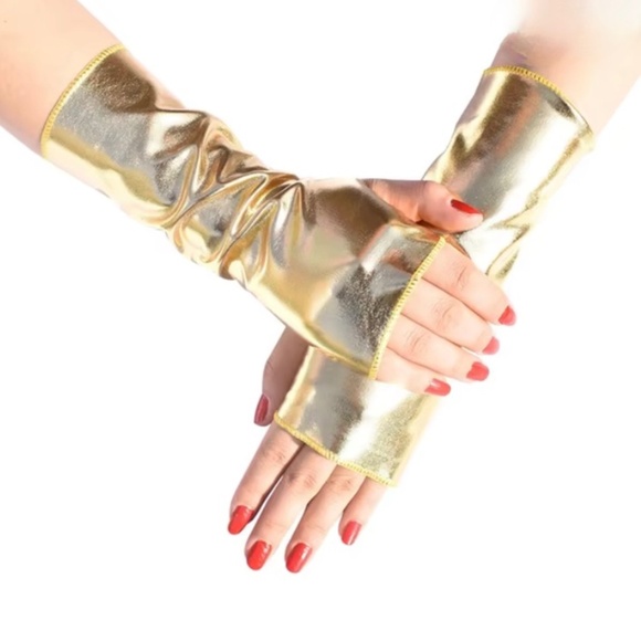 House Of Adornments Accessories - Super cool and on trend gold metallic fingerless gloves NWT